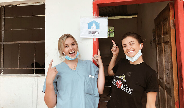 Serving Dentistry in Ecuador with MedLife 7